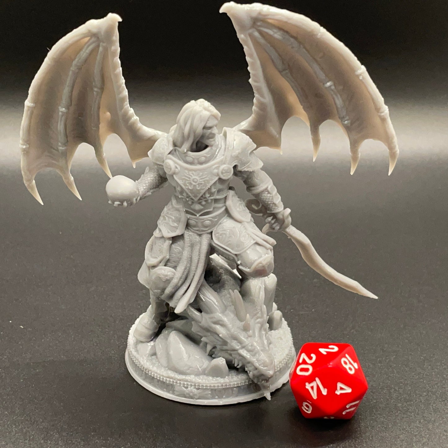 Etherian • Master of Soundless Wings • Golden Griffins • Dungeon Masters Stash • 3D Printed Fantasy Miniature • D&D / Pathfinder / Warhammer